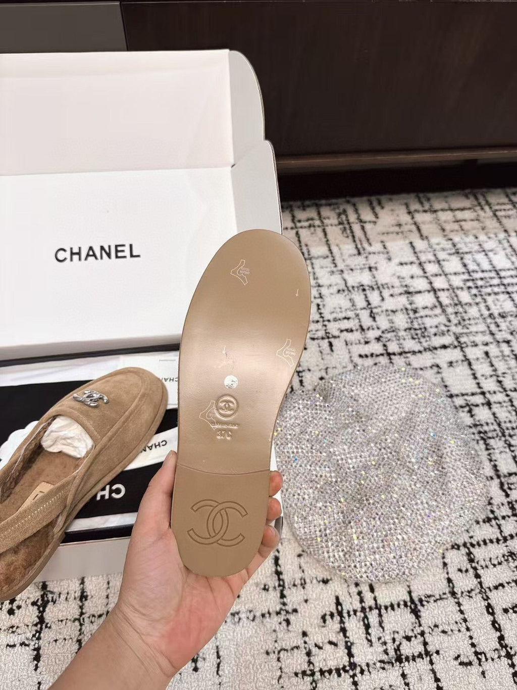 CHANEL SLINGBACK LOAFER IN DARK BEIGE SUEDE AND SHEARLING