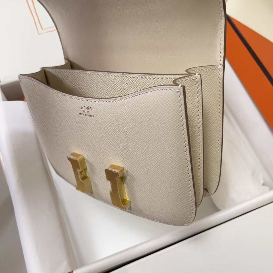 HERMES CONSTANCE 18 MILKY WHITE EPSOM GOLD HARDWARE