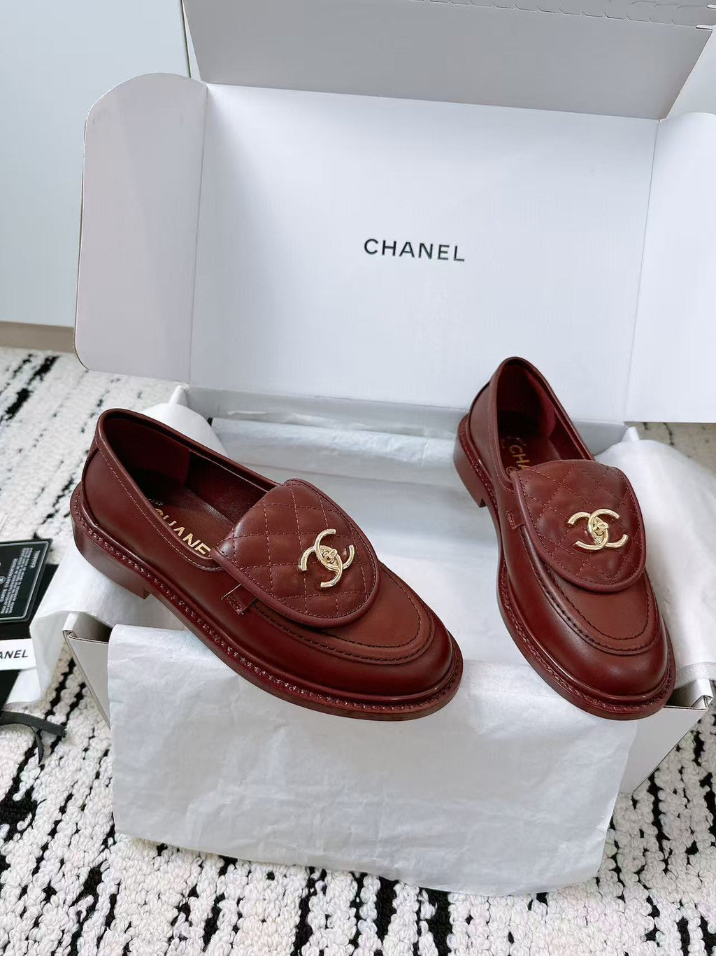 CHANEL QUILTED FLAP LOAFERS IN BURGUNDY RED CALFSKIN GOLD HARDWARE