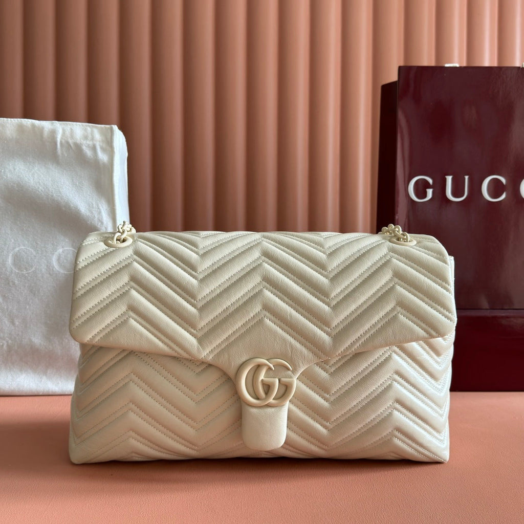 GUCCI 26S  MARMONT BAG 37 IN CREAM WHITE CALFSKIN