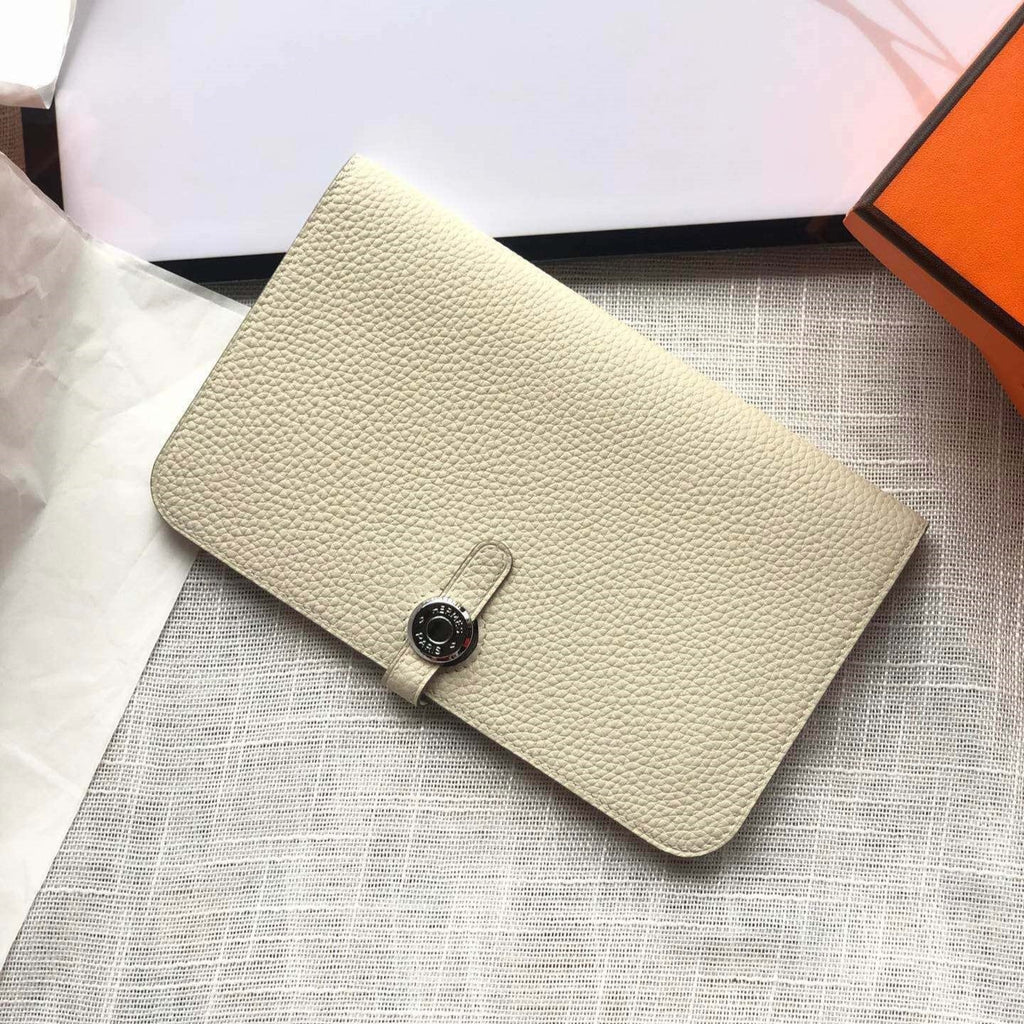 HERMES Dogon Wallet 20 Beige Togo Shw