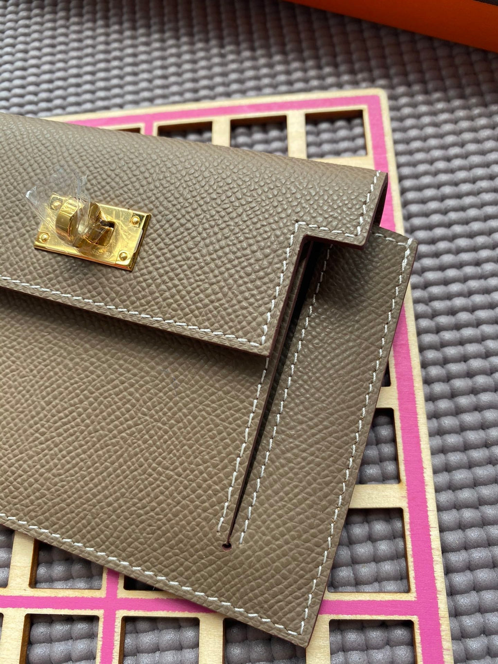 HERMES Kelly Pocket 13.5 Brown Epsom Ghw
