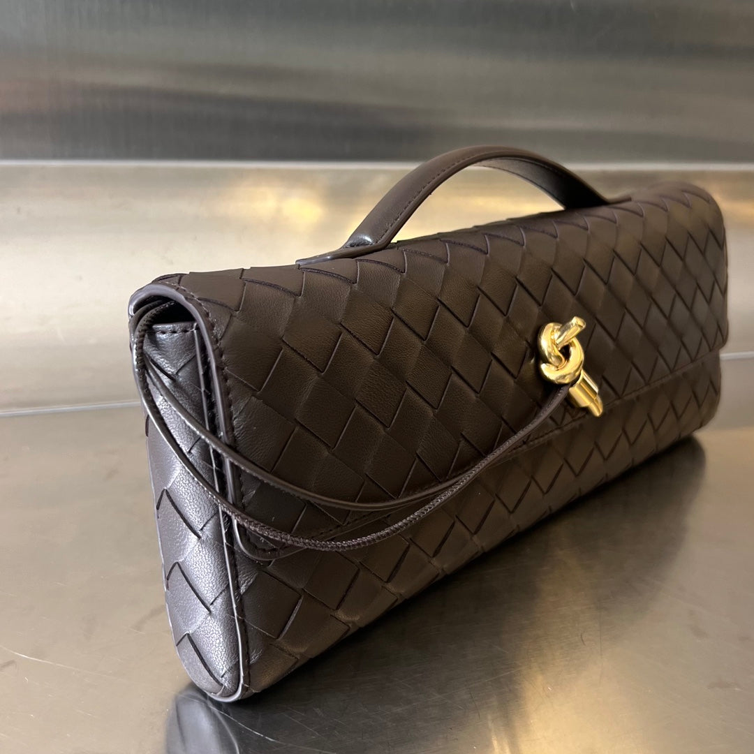 BOTTEGA VENETA Long Clutch Andiamo With Handle 31cm Chocolate Calfskin Ghw