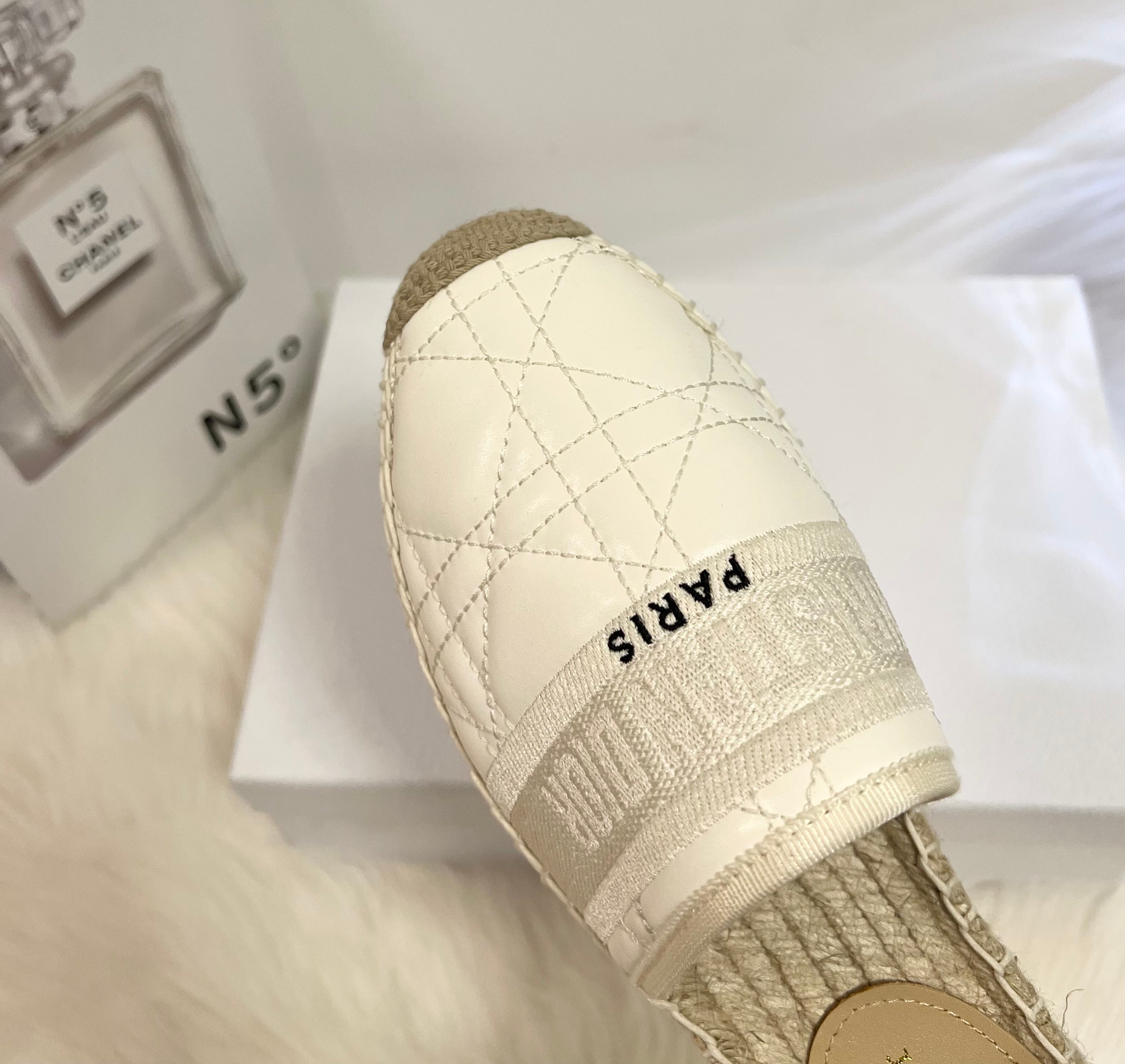 DIOR GRANVILLE ESPADRILLE MULE WHITE QUILTED CANNAGE CALFSKIN