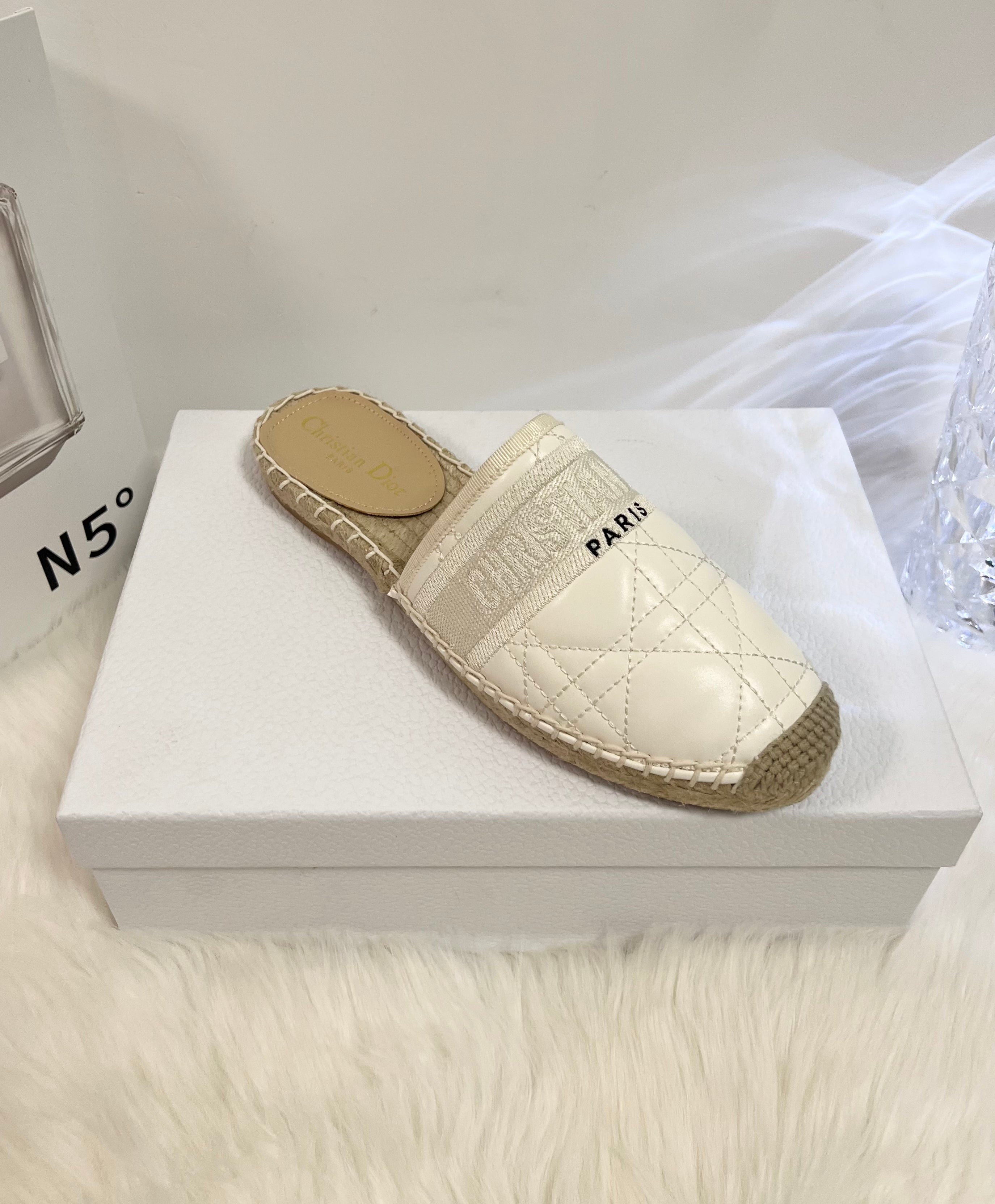 DIOR GRANVILLE ESPADRILLE MULE WHITE QUILTED CANNAGE CALFSKIN