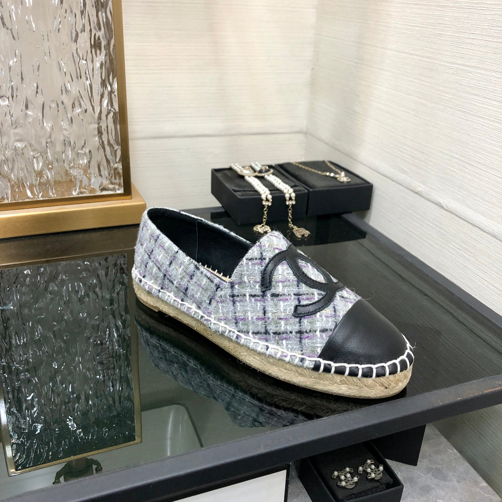 CHANEL ESPADRILLE COLORFUL TWEED FABRIC AND BLACK CALFSKIN FLATS