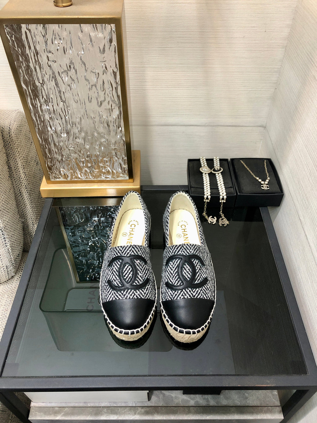 CHANEL ESPADRILLE BLACK MIX WHITE TWEED FABRIC AND CALFSKIN FLATS 185046