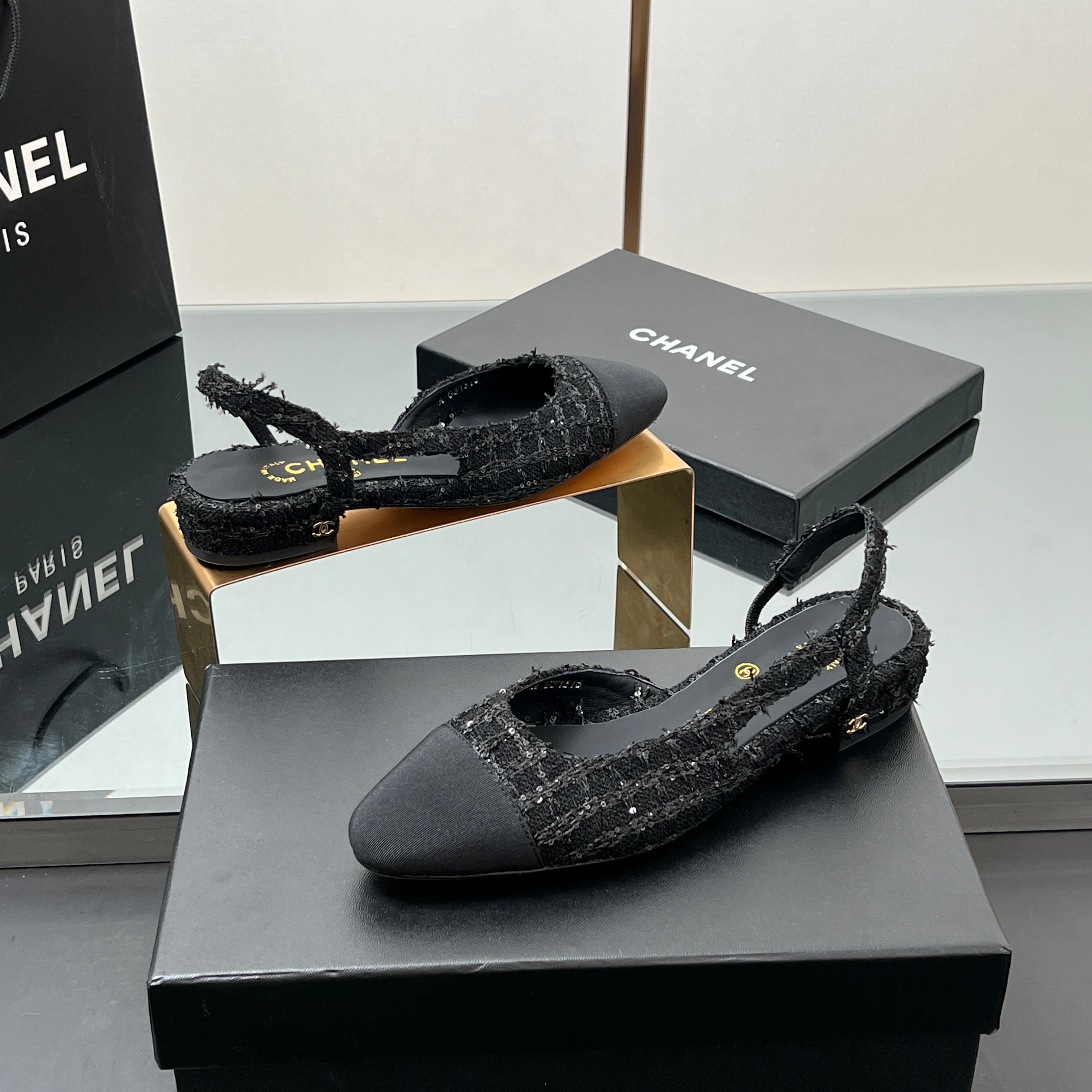 CHANEL SLINGBACK 25S IN BLACK FABRIC AND TWEED SEQUINED