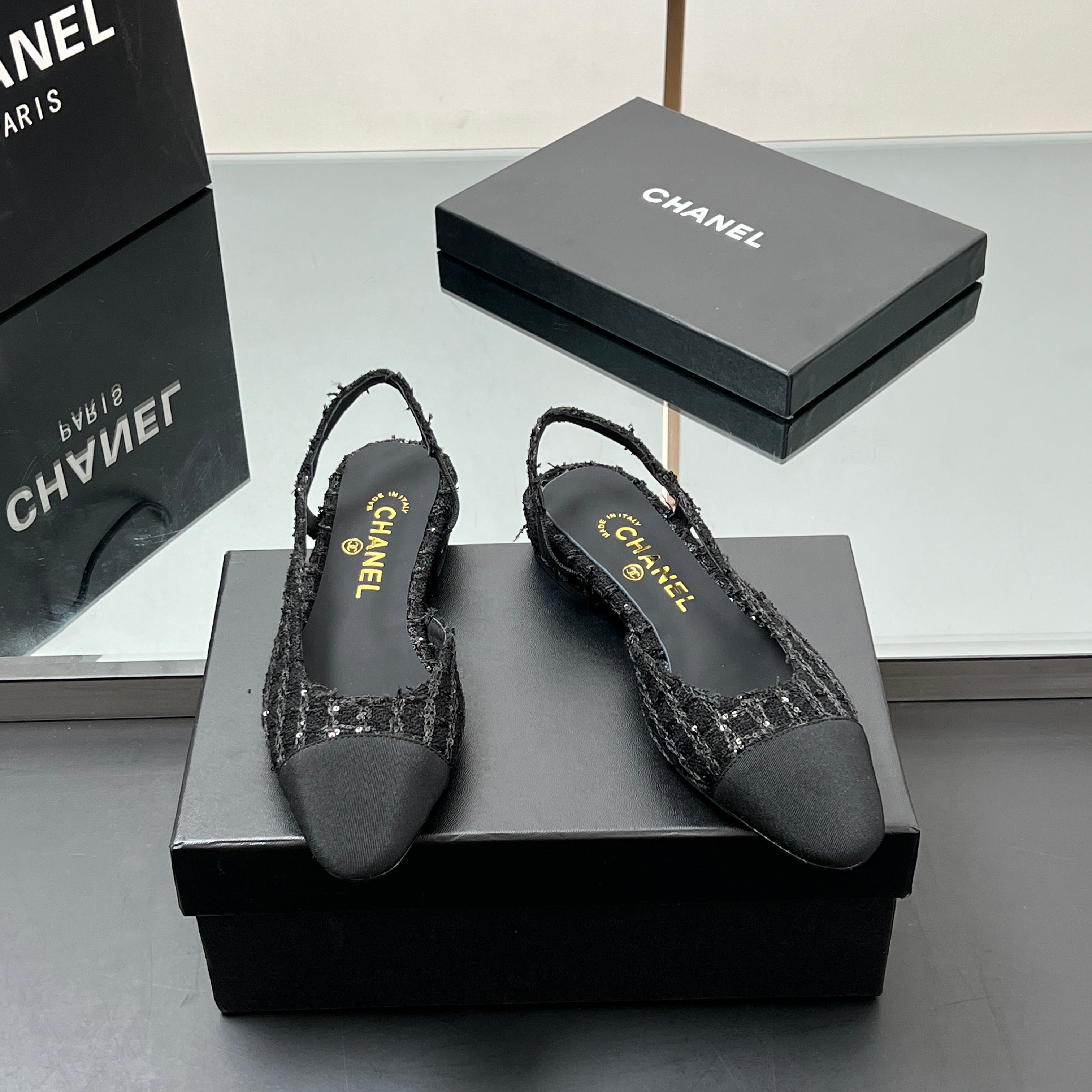 CHANEL SLINGBACK 25S IN BLACK FABRIC AND TWEED SEQUINED