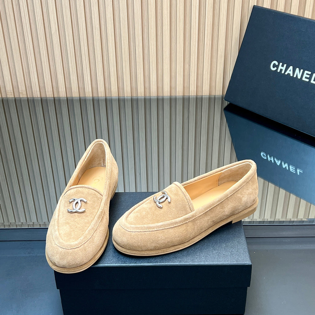 CHANEL 25S TEDDY LOAFER 15MM IN LIGHT BROWN SUEDE SILVER HARDWARE