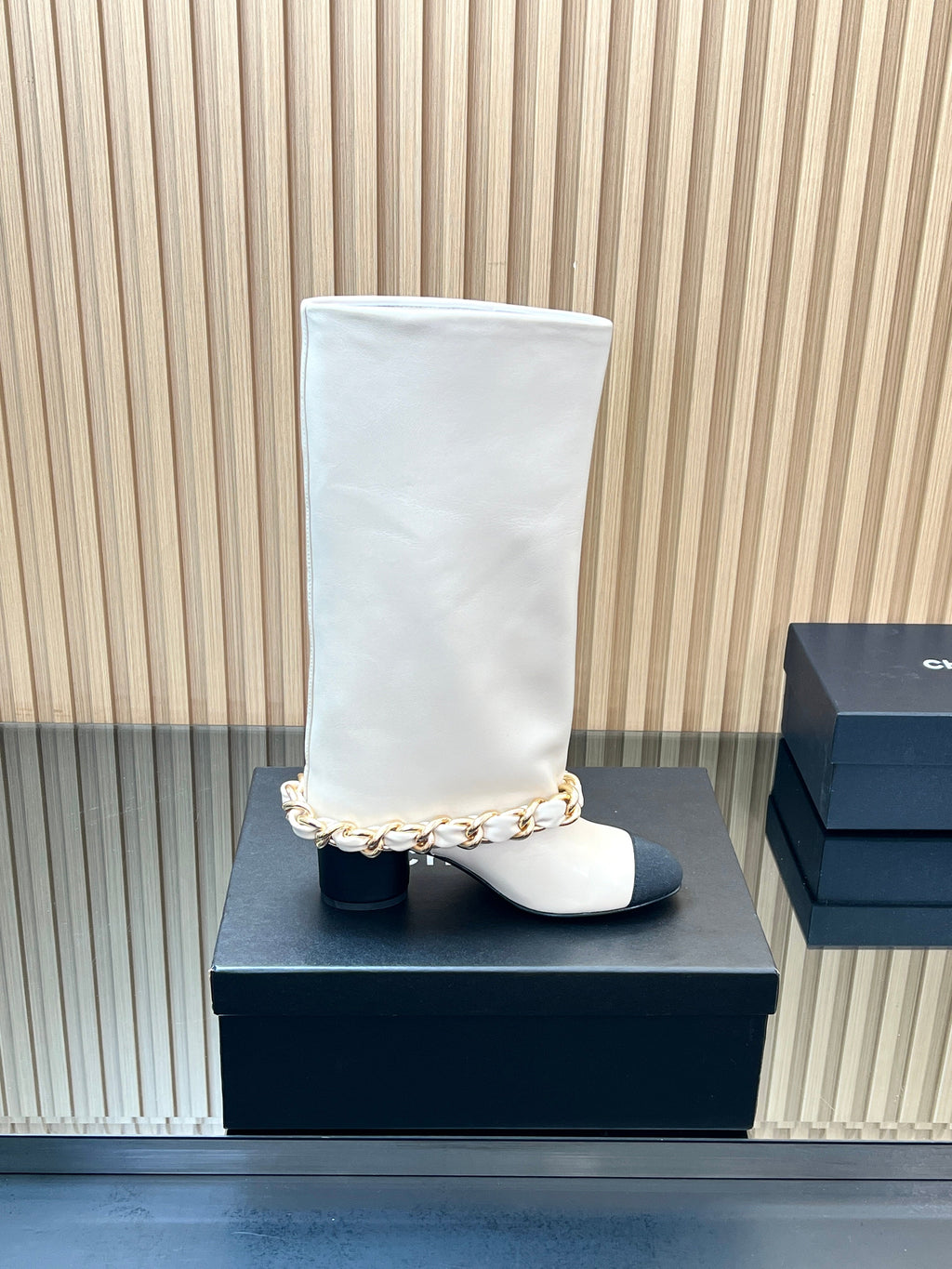 CHANEL 25S HIGH BOOTS 65MM IN WHITE CALFSKIN GOLD HARDWARE