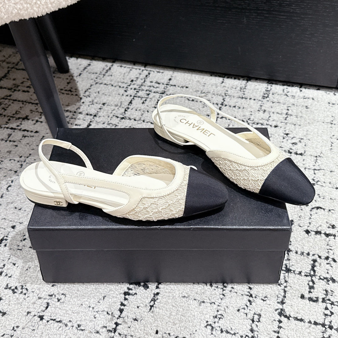 CHANEL SLINGBACK 25S IN OFF WHITE AND BLACK FABRIC