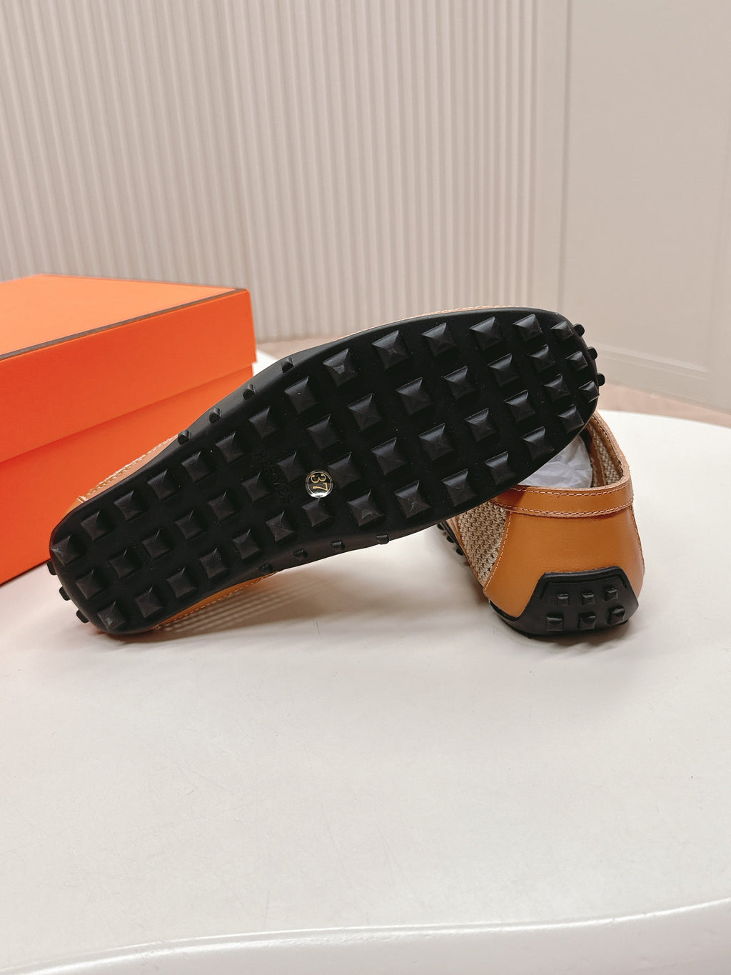 HERMES KIGA SNEAKER IN WHITE CROCHET KNIT AND BRONZE BROWN CALFSKIN