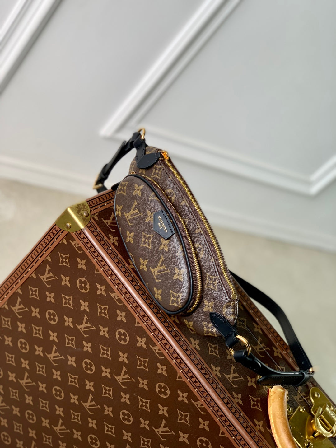 LOUIS VUITTON KEEPIT BUMBAG 29 IN BROWN DAMIER AZUR COATED MONOGRAM CANVAS