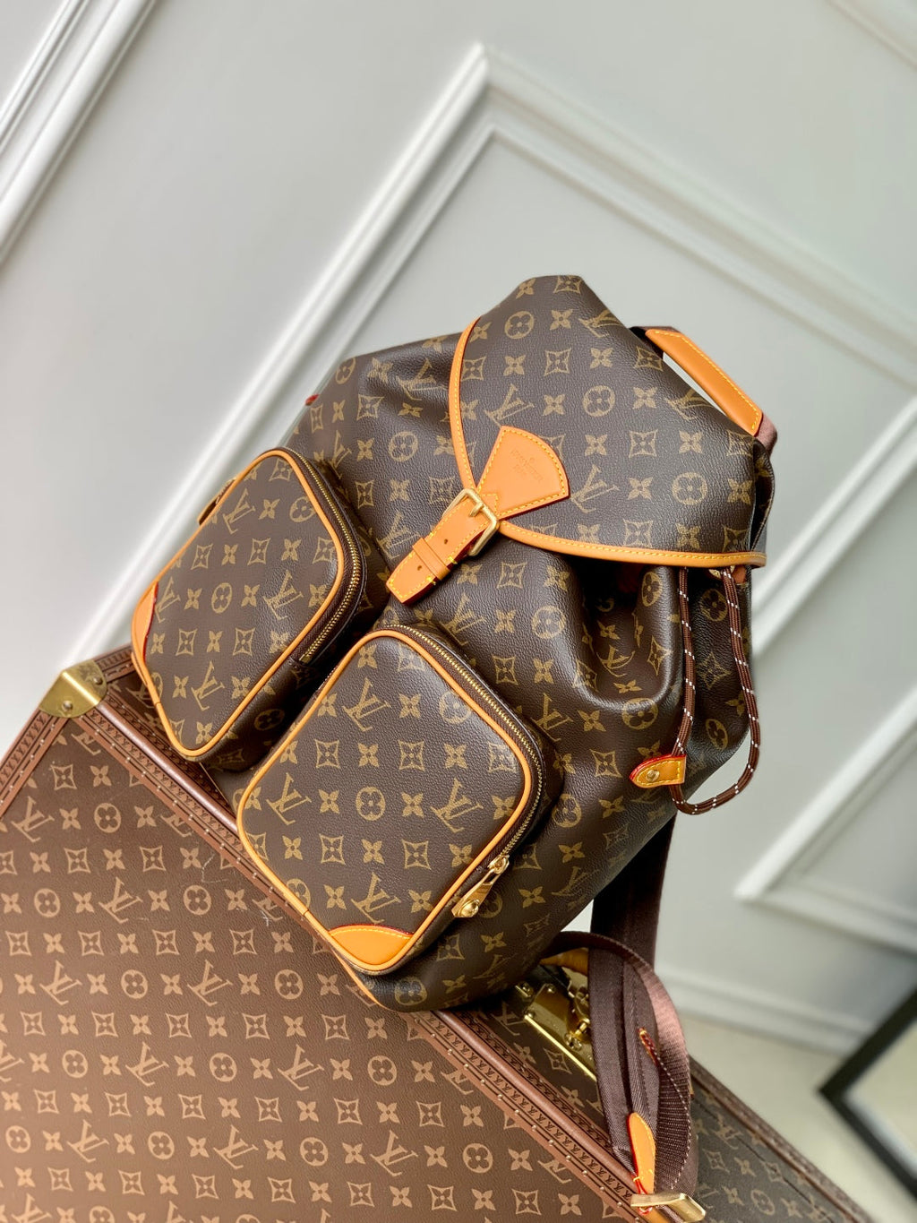 LOUIS VUITTON MONTSOURIS CARGO BACKPACK 40 IN BROWN MONOGRAM LAMBSKIN