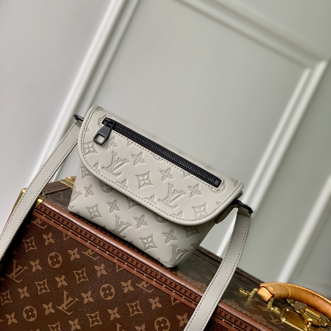 LOUIS VUITTON PULSE WEARABLE WALLET 22.5 IN SAND MONOGRAM SHADOW EMBOSSED CALFSKIN