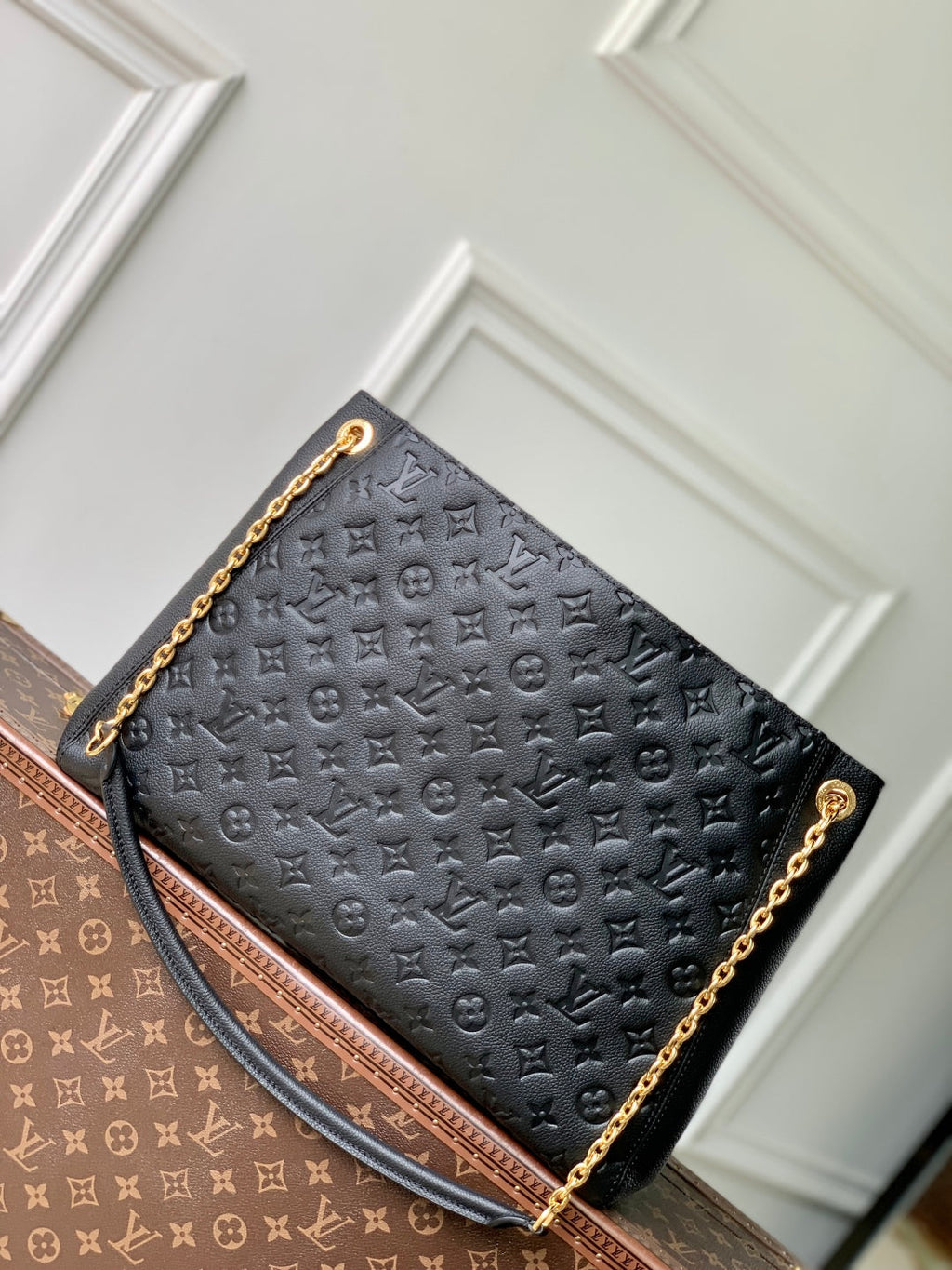LOUIS VUITTON ANYTIME MM 42 IN BLACK MONOGRAM EMPREINTE CALFSKIN GOLD HARDWARE