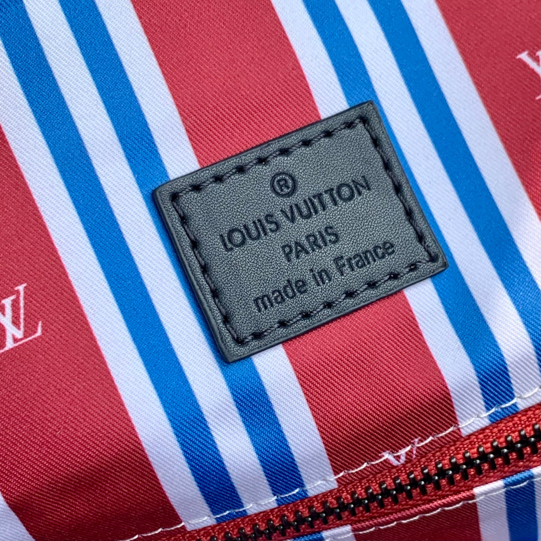 LOUIS VUITTON CHRISTOPHER MM BACKPACK 44 IN SKY BLUE MONOGRAM HERITAGE CANVAS BLACK CALFSKIN