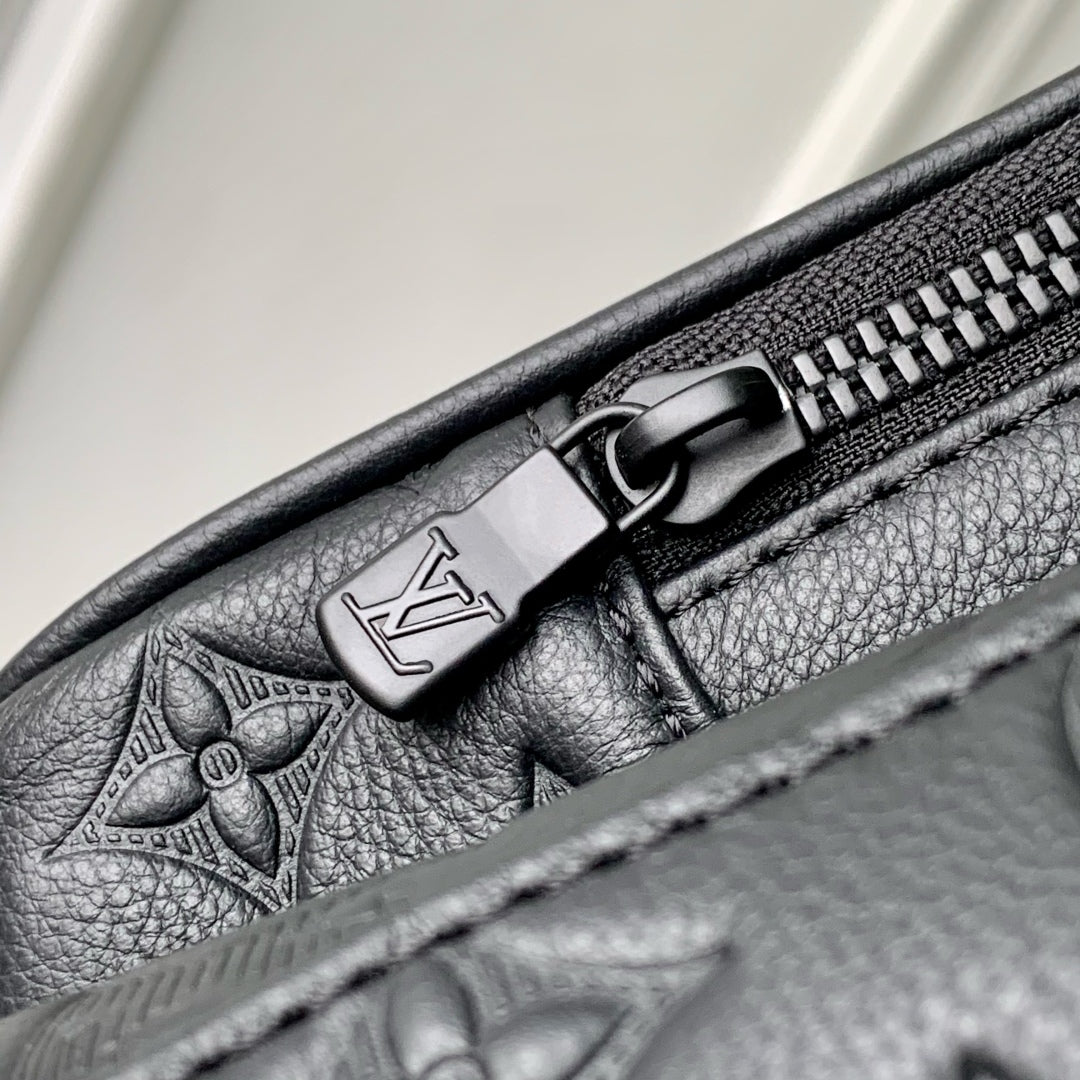 LOUIS VUITTON HOBO CARGO 35 IN BLACK MONOGRAM SHADOW CALFSKIN