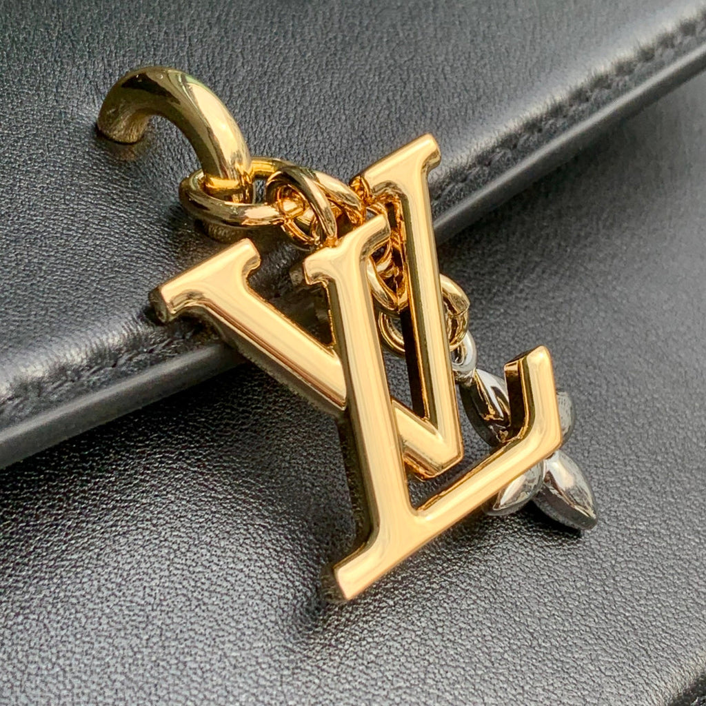 LOUIS VUITTON WALLET ON CHAIN BLOOM 20 IN BLACK CALFSKIN