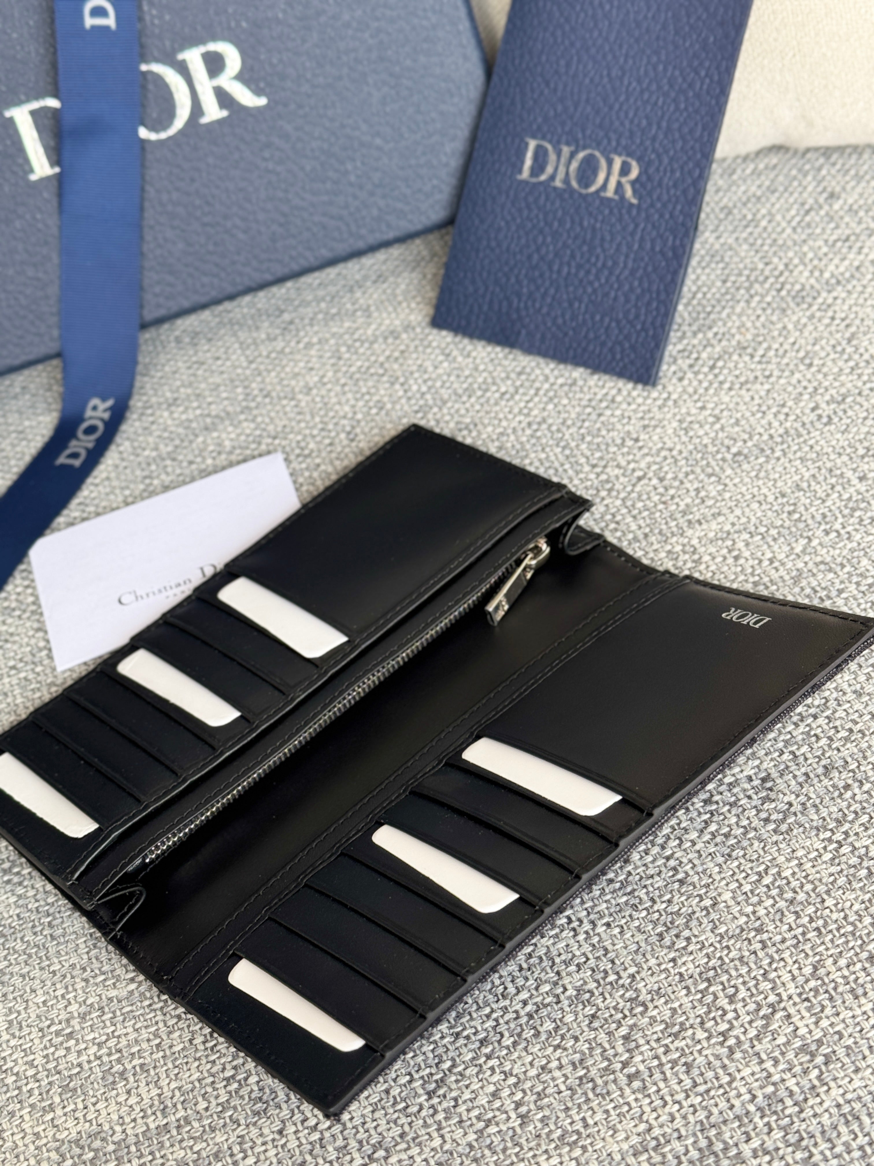 DIOR VERTICAL LONG WALLET 19 IN BLACK MONOGRAM OBLIQUE JACQUARD