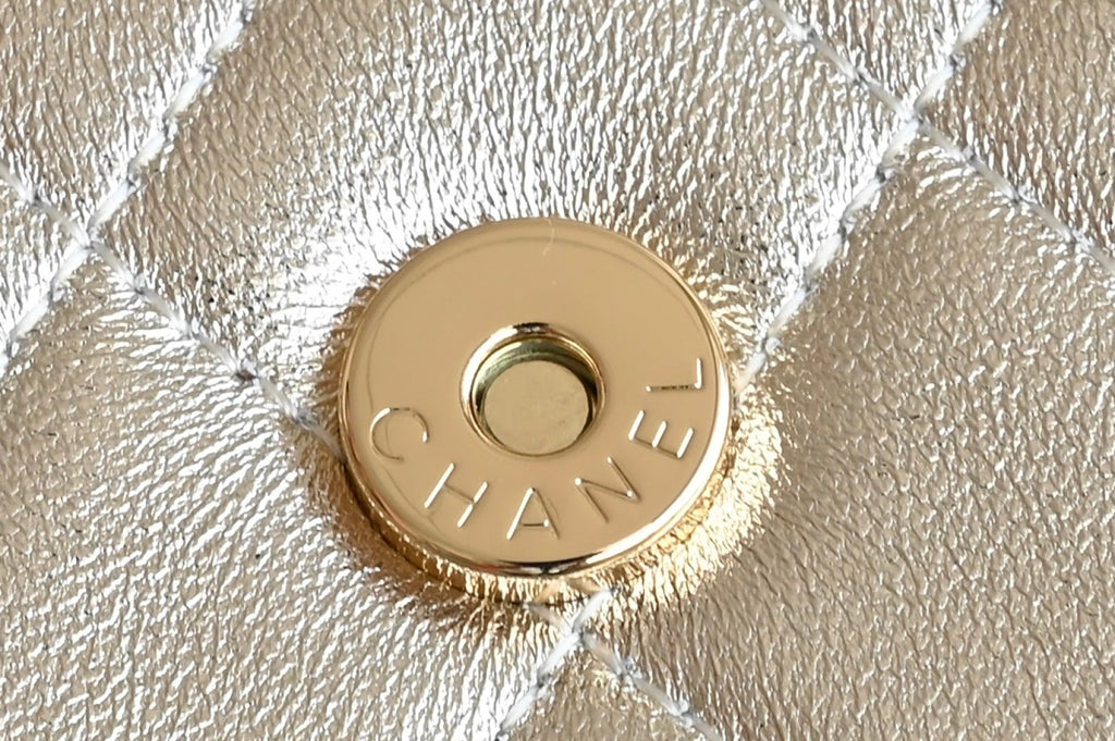 CHANEL 25S KELLY 18 CM IN GOLD LAMBSKIN