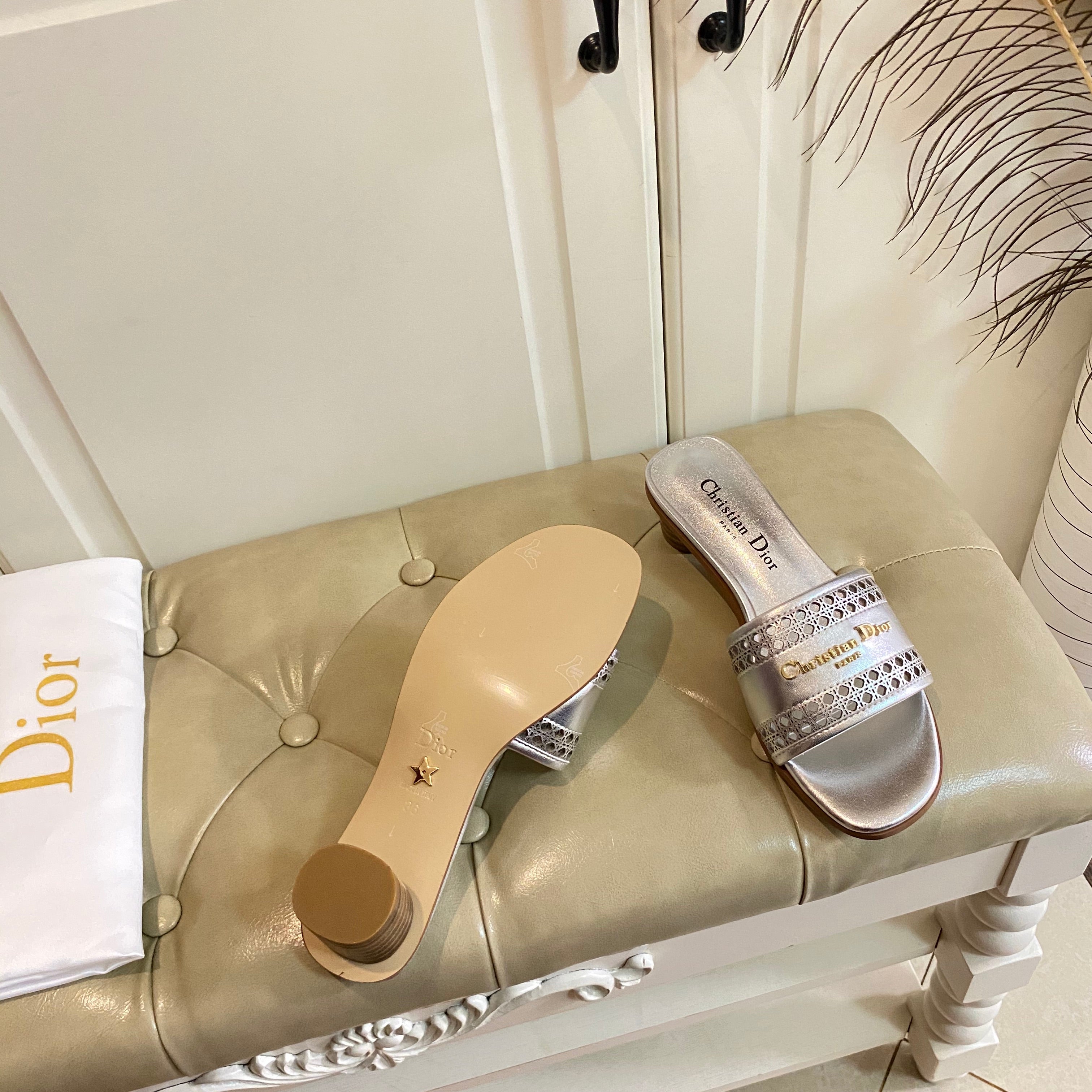 DIOR DWAY HEELED SLIDE IN SILVER CALFSKIN WITH GOLD LOGO