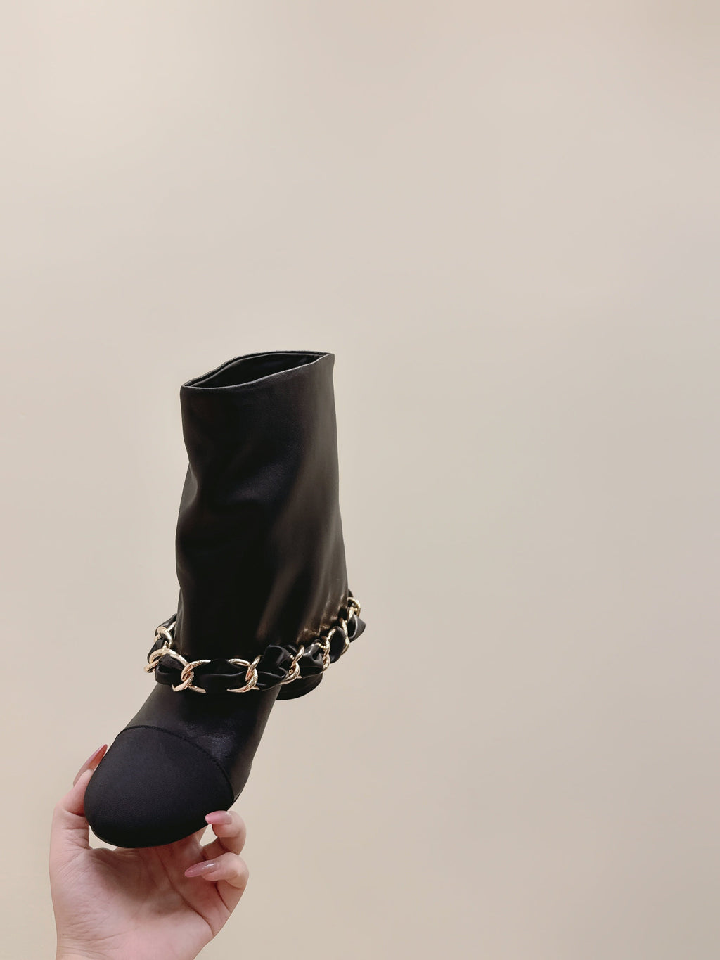 CHANEL 25S CALF-LENGTH BOOTS 45MM IN BLACK CALFSKIN GOLD HARDWARE