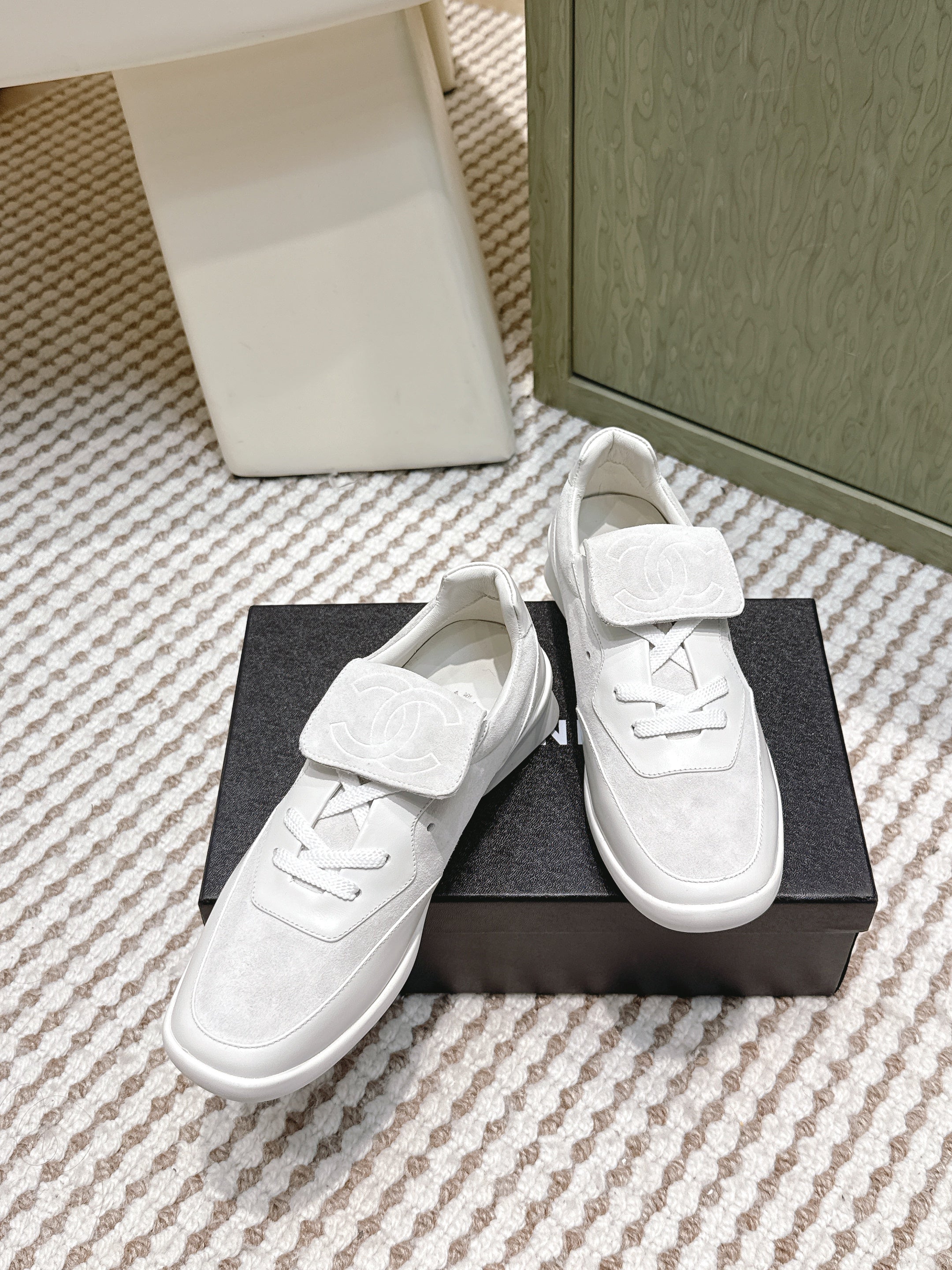 CHANEL 25S SNEAKERS 35MM IN GREIGE SUEDE WITH VELCRO STRAPS
