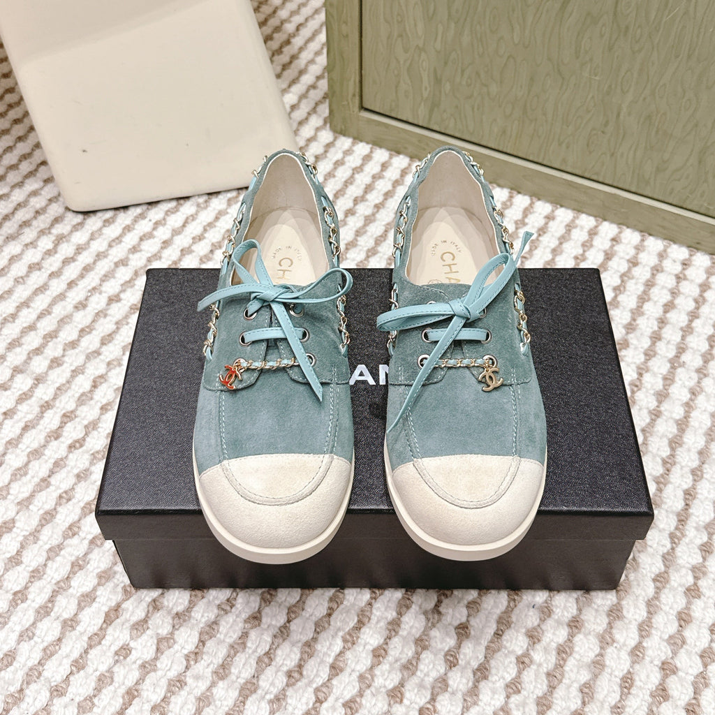 CHANEL 25S MOASINS IN LIGHT BLUISH-GRAY AND LIGHT GREY SUEDE