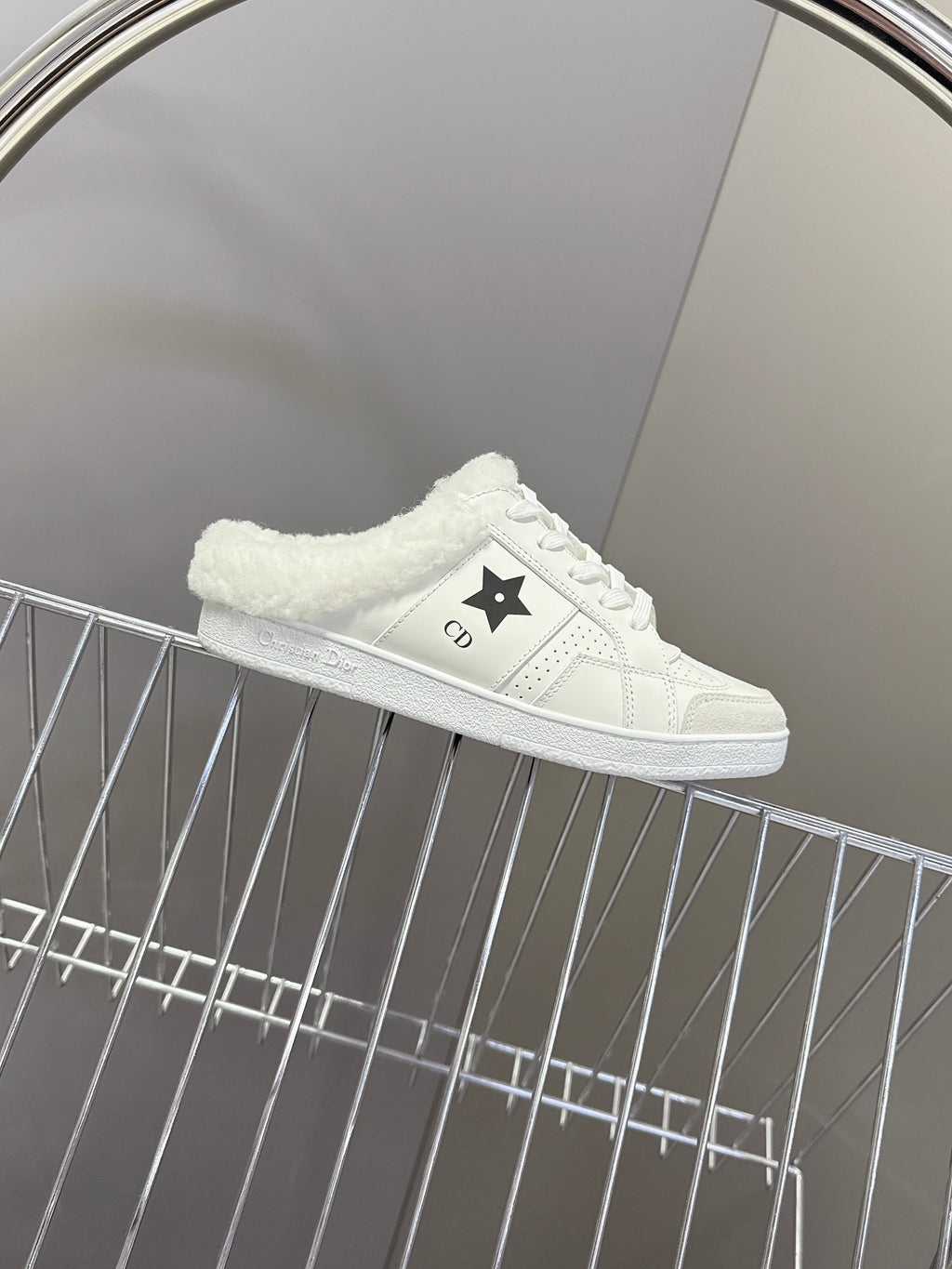DIOR 25S  STAR SNEAKERS IN WHITE LAMBSKIN AND WOOL