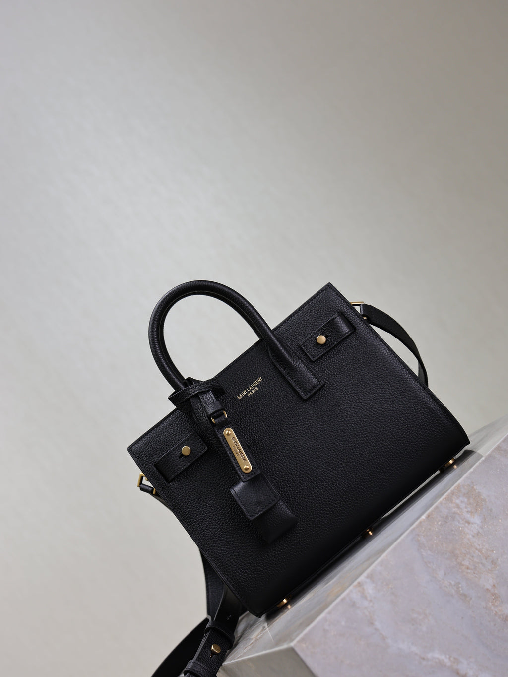 YSL 25S SAC DE JOUR 22 IN BLACK SUPPLE GRAINED CALFSKIN GOLD HARDWRE