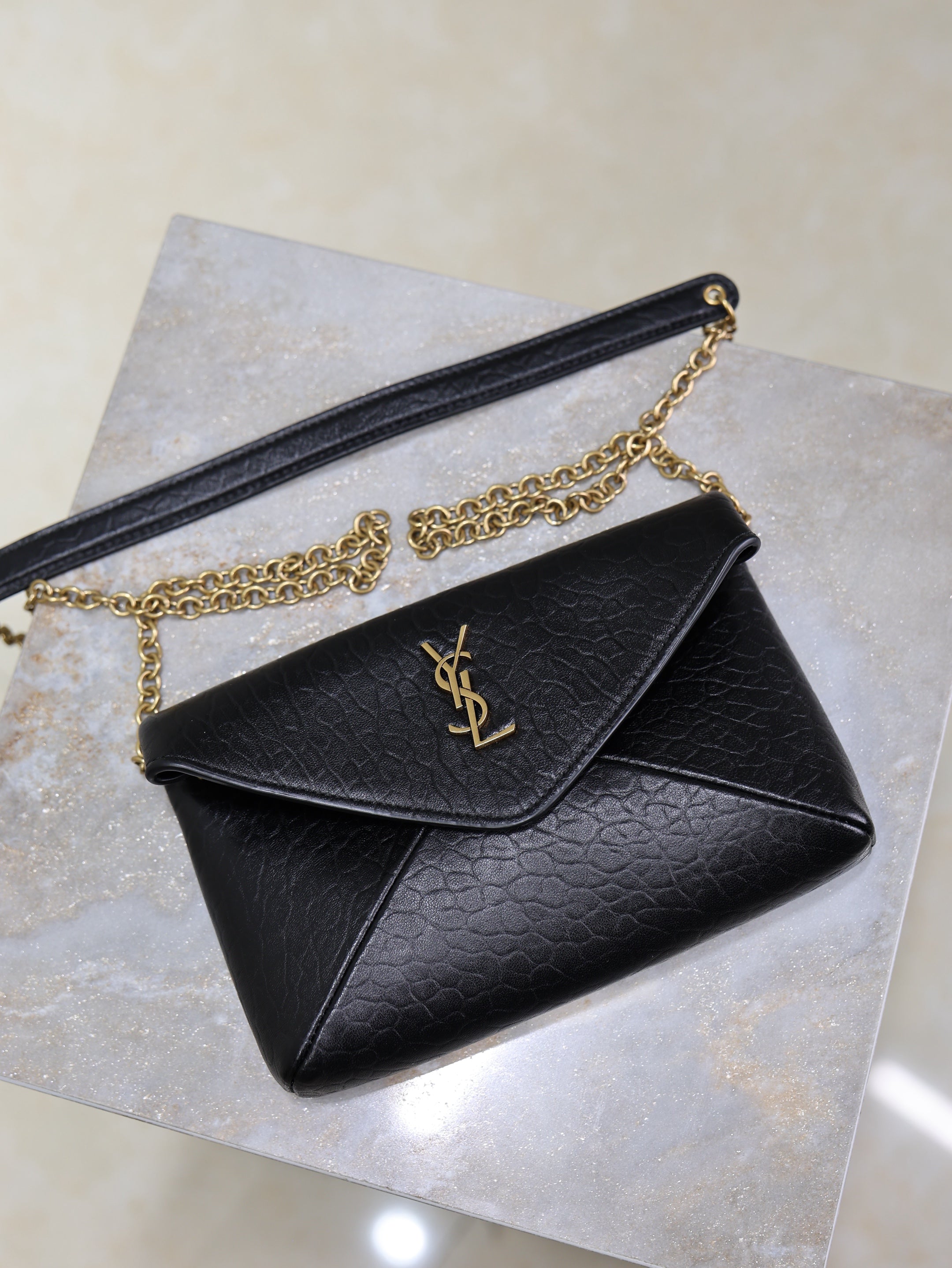 YSL 25S CALYPSO MINI 19 IN BLACK LAMBSKIN GOLD HARDWRE