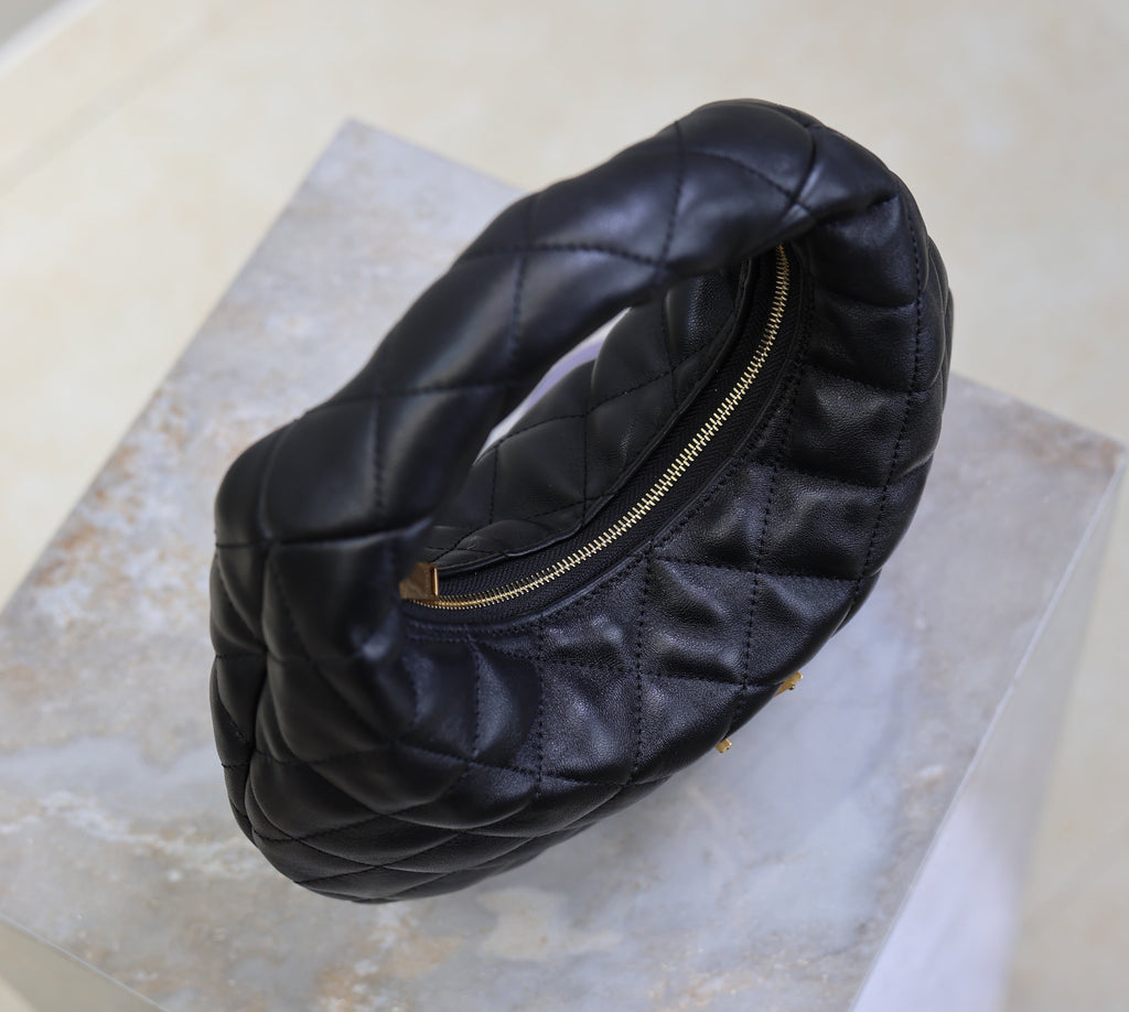 YSL 25S ICARE BABY 17 IN BLACK QUILTED CALFSKIN GOLD HARDWRE