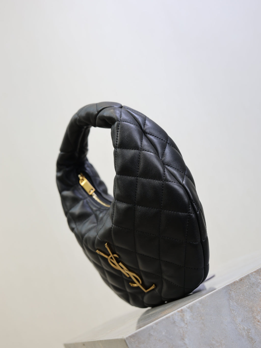 YSL 25S ICARE BABY 17 IN BLACK QUILTED CALFSKIN GOLD HARDWRE