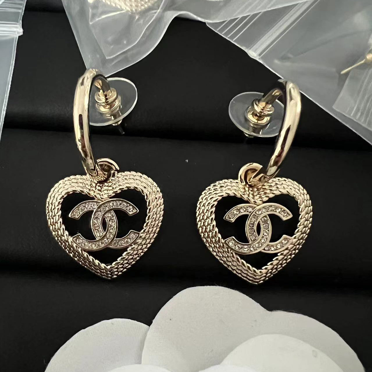 18K  Chanel Heart Earrings
