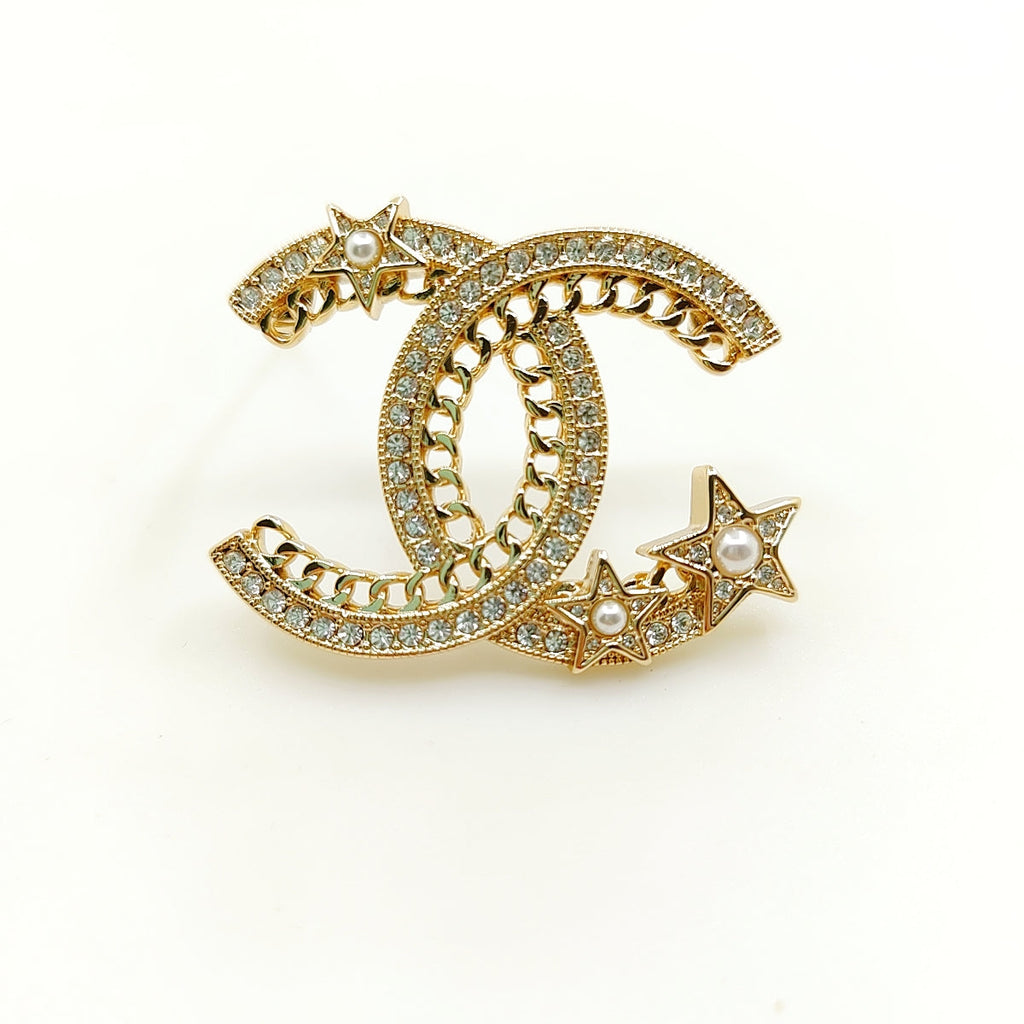 18K  Chanel Star Crtystal Brooch