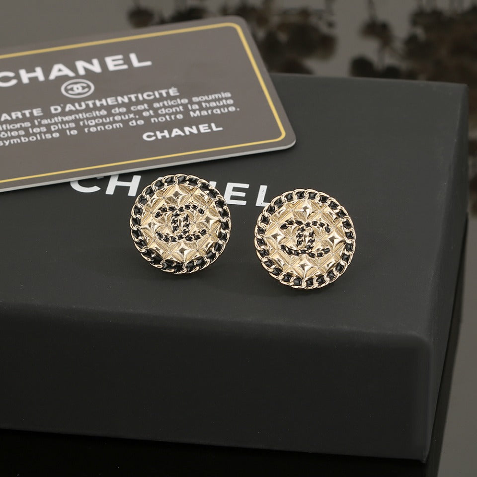 18K  Chanel Strass Earrings