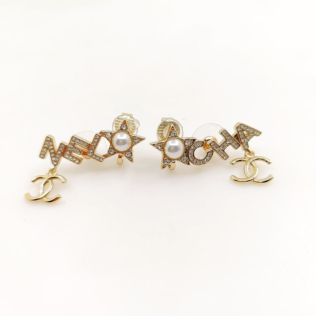 18K  Chanel Script Diamonds Earrings