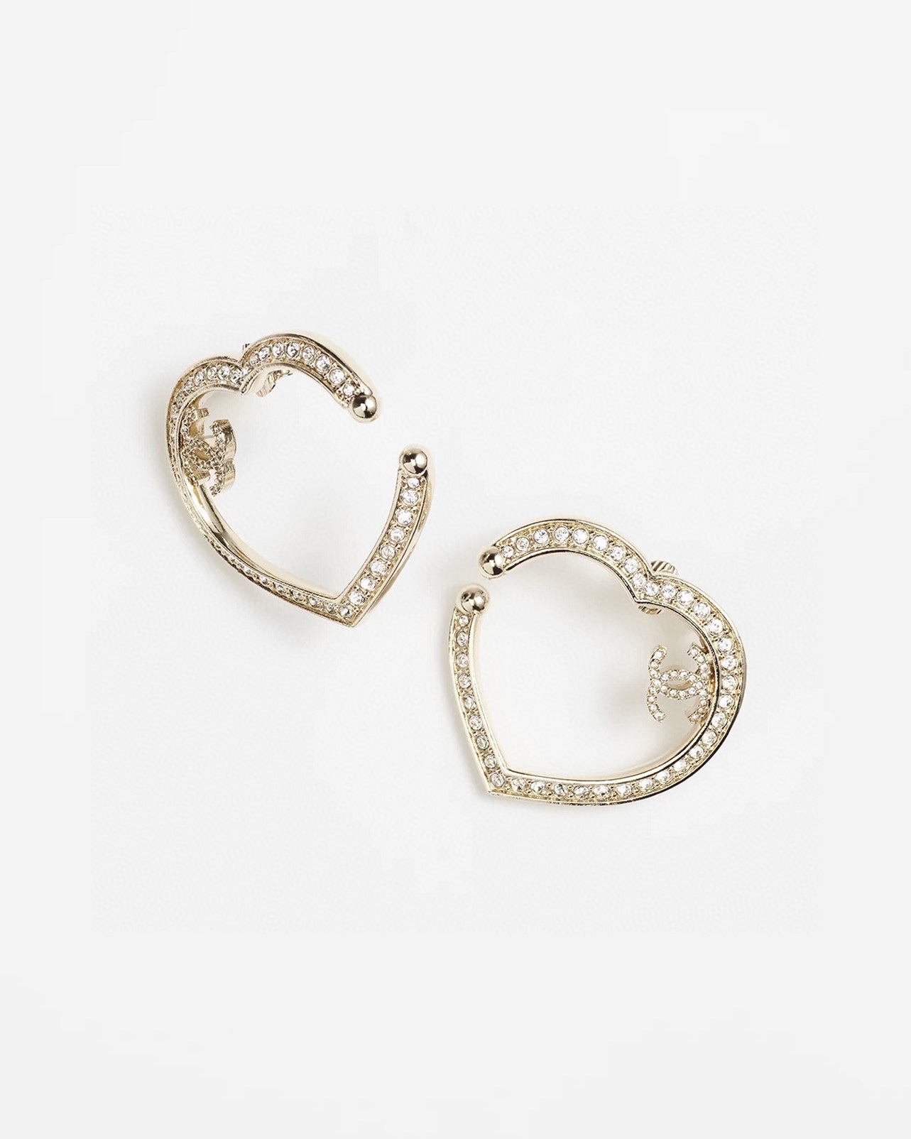 18K  Chanel Diamond Heart Earrings