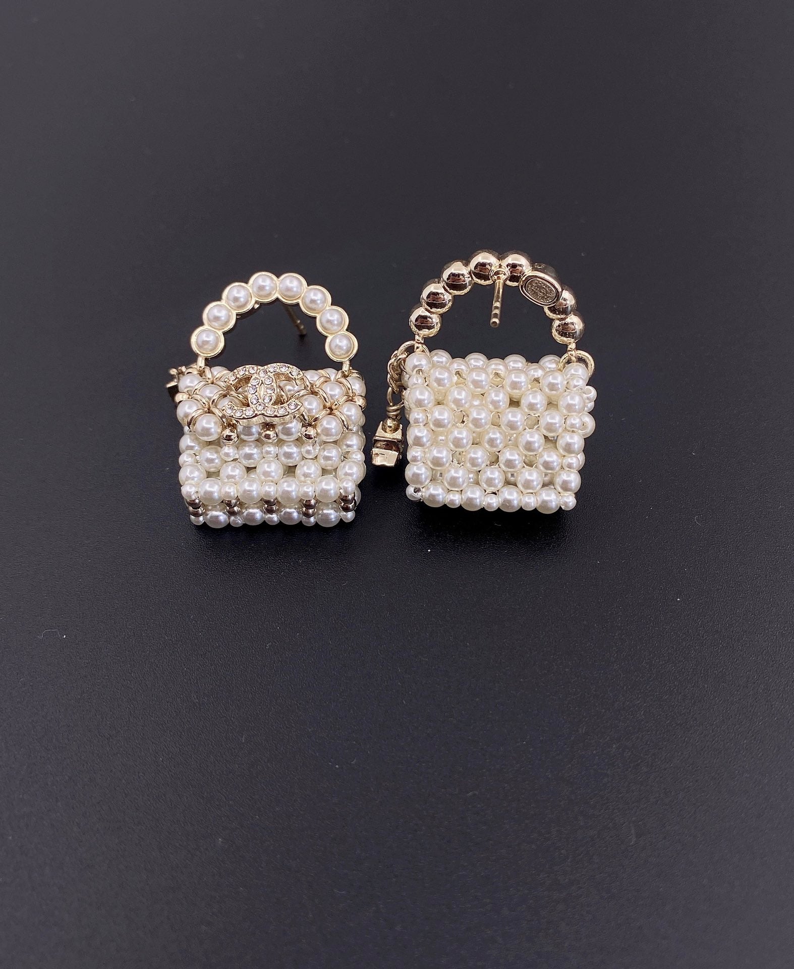 18K  Chanel Small Bag Pearl Earrings
