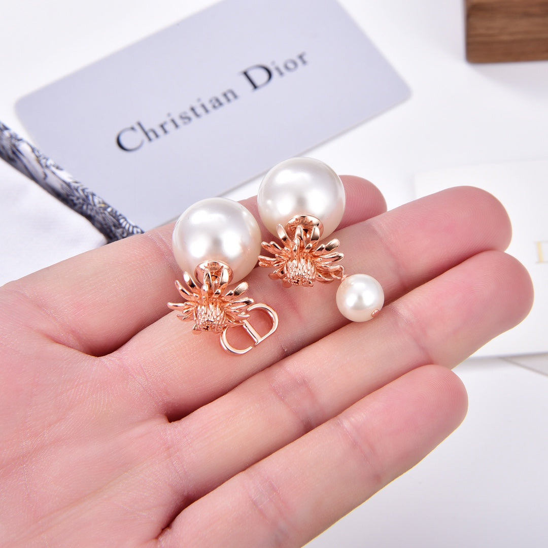 18K Dior Tribales Earrings
