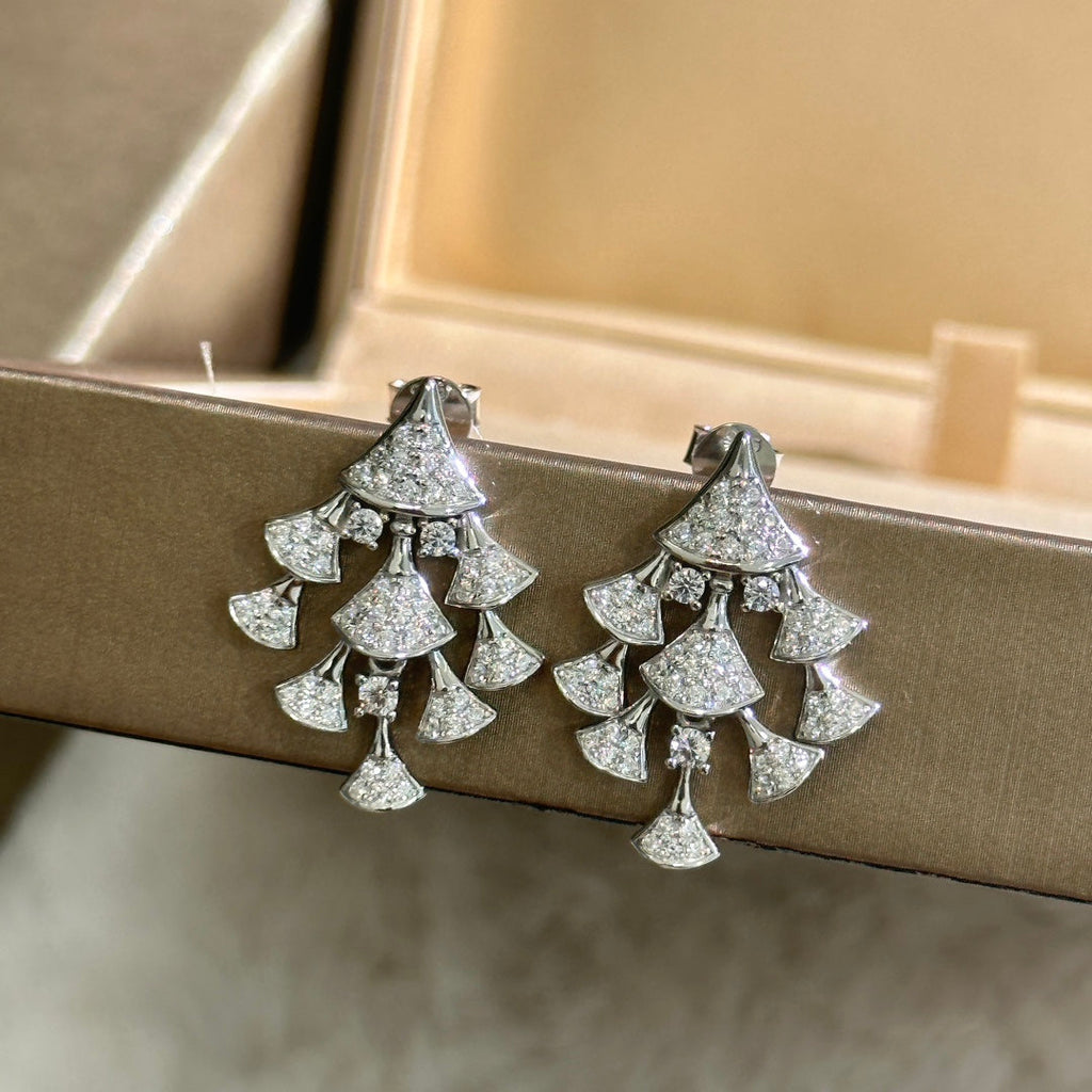 18K BVLGARI Dream Diamonds Earrings