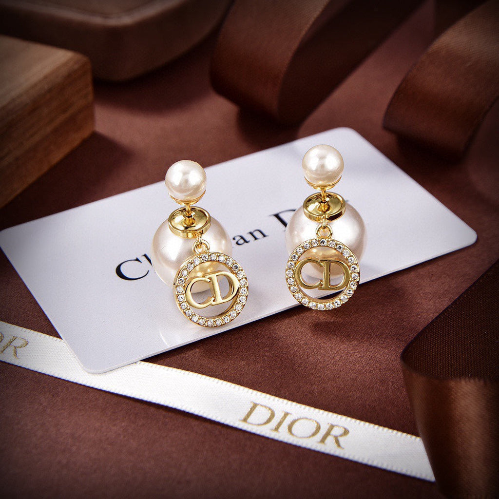 18K Dior Tribales Pearl Earrings