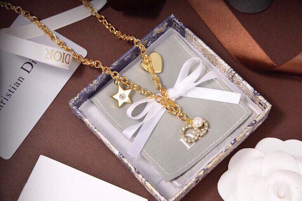 18K Dior 30 Montaigne Choker Necklace