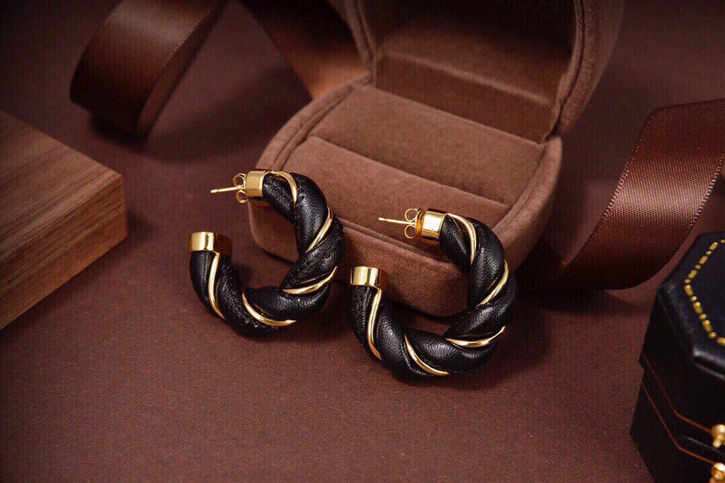 18K BVLGARI Black Earrings
