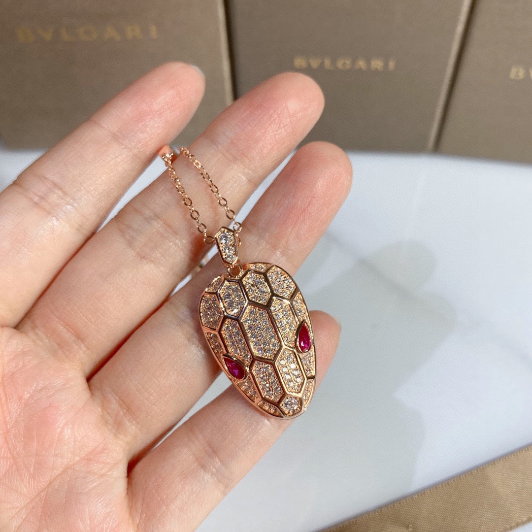 18K BVLGARI Serpenti Necklace