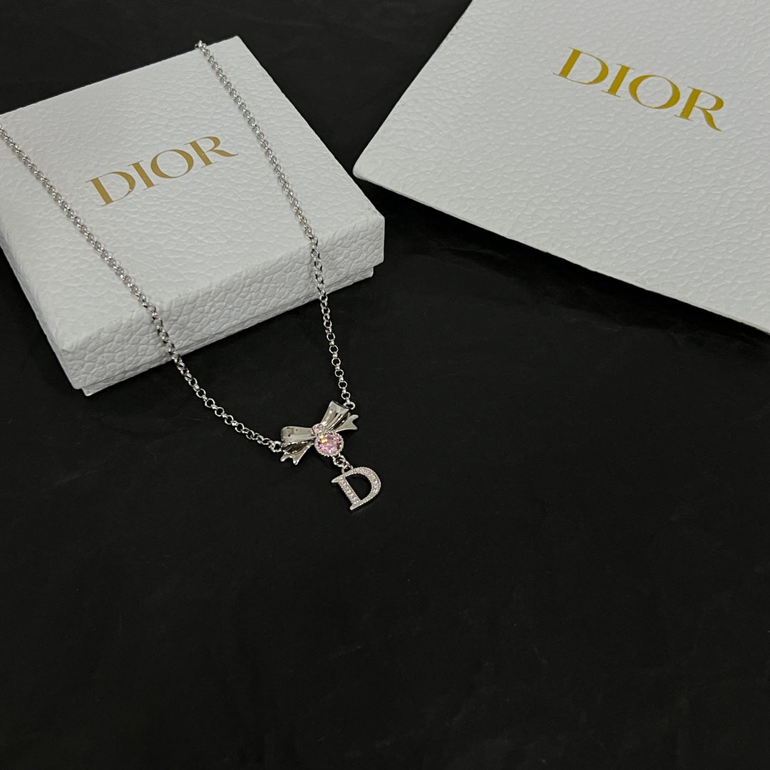 18K Dior Bowknot Vintage Necklace