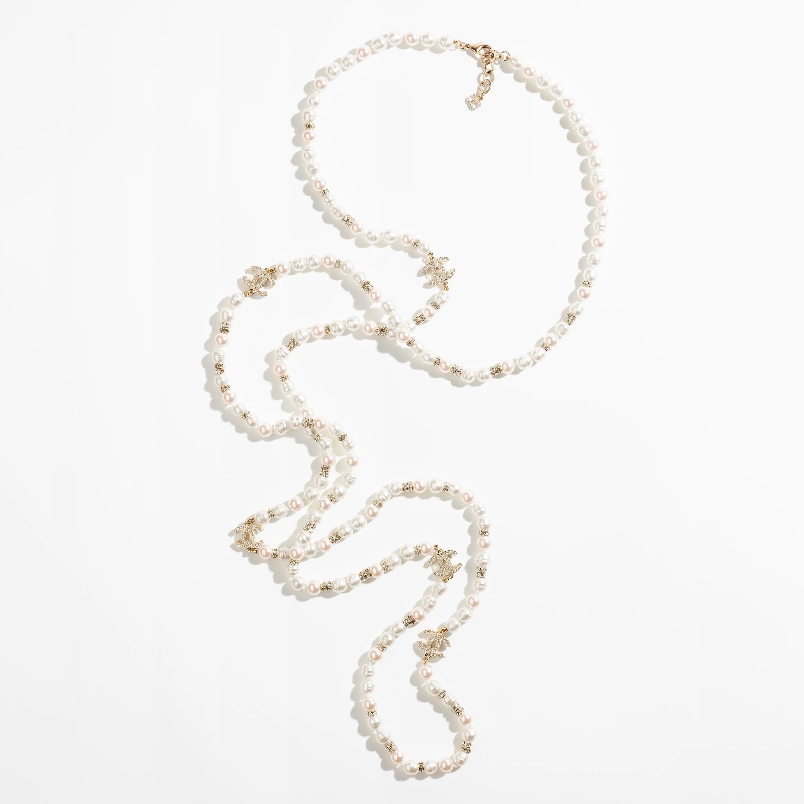 18K  Chanel Pearl Choker Necklace