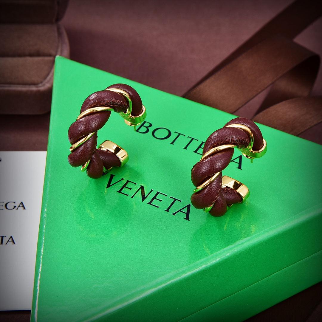 18K BVLGARI Brown Earrings